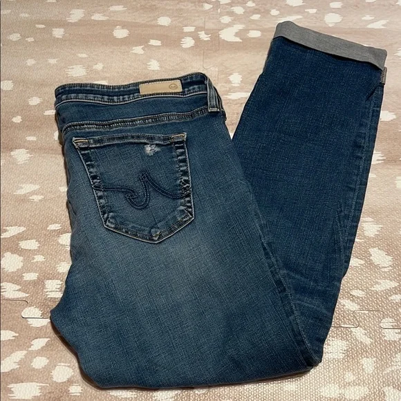 AG Adriano Goldschmied Cropped Rolled Ankle Jeans with Vintage Wash & Distressed - Picture 4 of 7